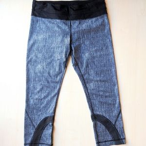 Lululemon Yoga Pants Cropped Capris